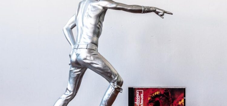Wax Face Toys Announce Iggy Pop “1970” Giant Limited Edition Statue