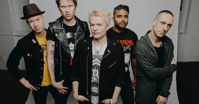 Sum 41 return with 45 (Matter Of Time)
