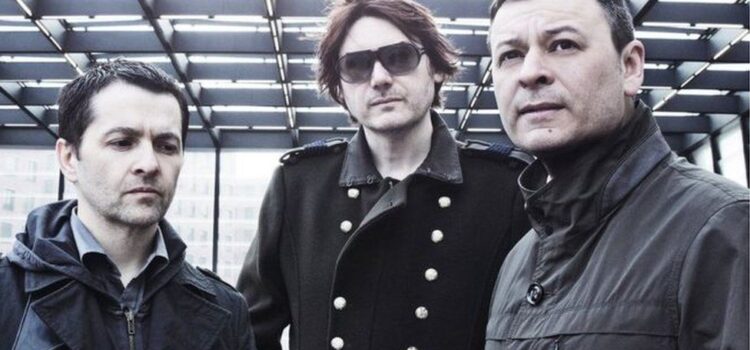 MANIC STREET PREACHERS NHS DATE MOVED TO SEPTEMBER 2021
