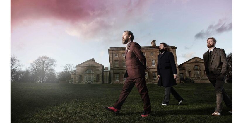 Black Spiders – Rollin’ on ‘Hot Wheels’