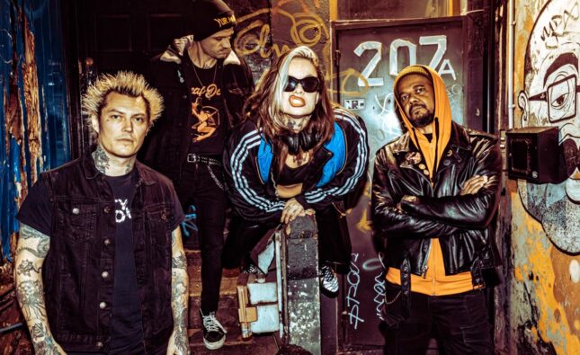 BRAZILIAN PUNKS FANTAZMAZ ANNOUNCE DEBUT SELF-TITLED ALBUM