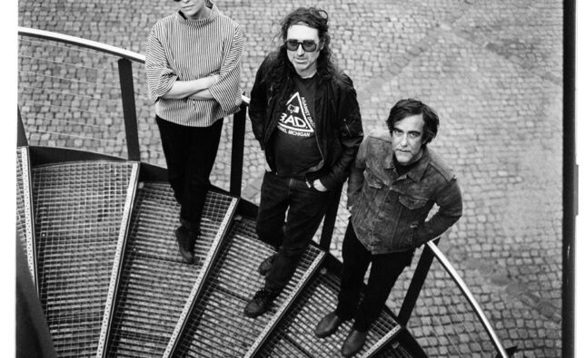 A Place To Bury Strangers new Single ahead of rarities album