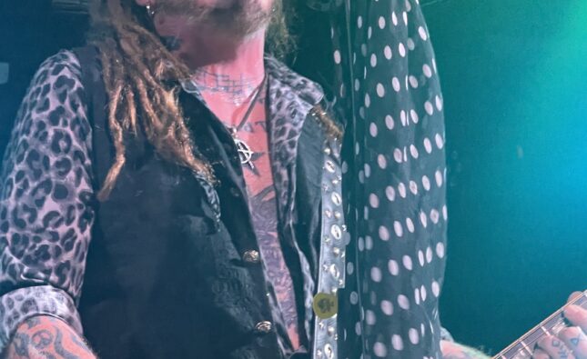 THE WiLDHEARTS – Newport Corn Exchange (Day Of Wreckoning Festival) 