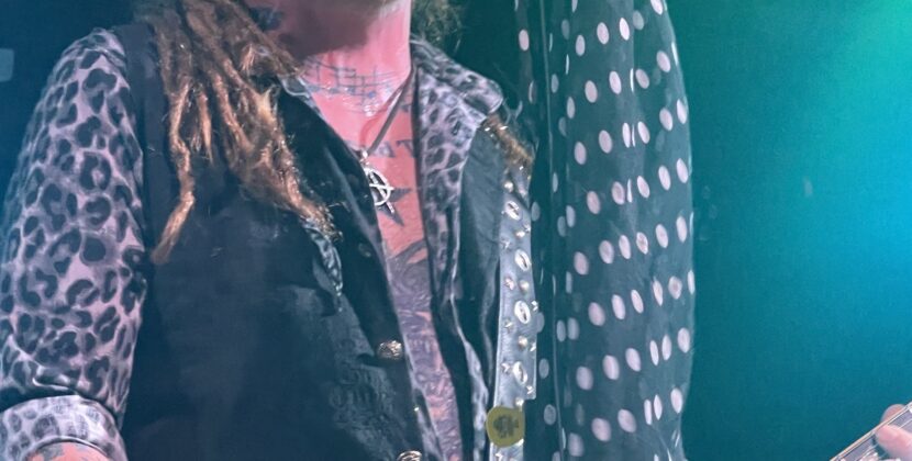 THE WiLDHEARTS – Newport Corn Exchange (Day Of Wreckoning Festival) 